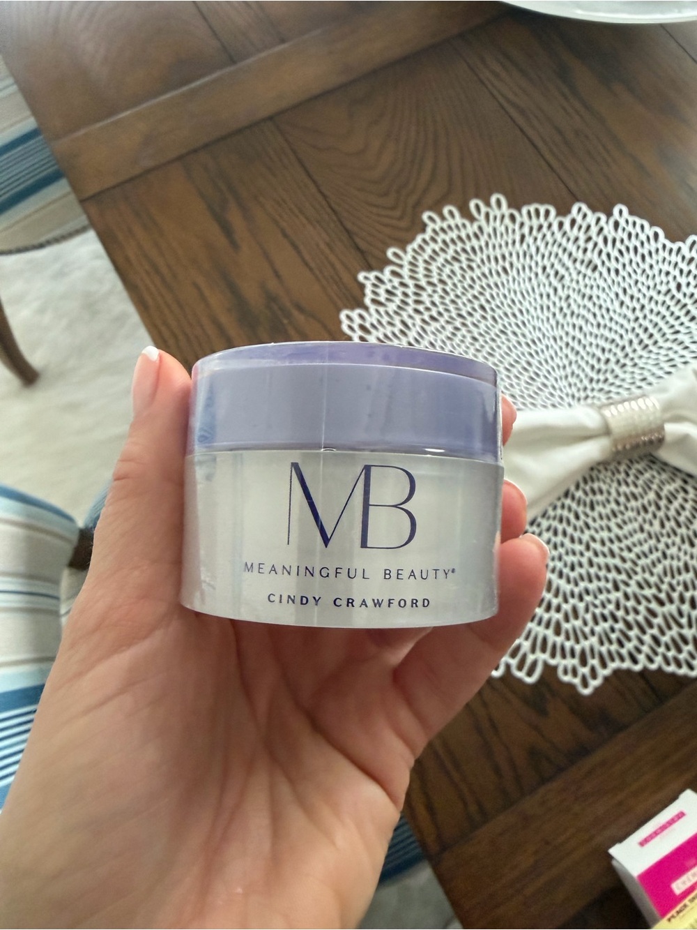Meaningful Beauty Overnight Treatment Jar in Lavender and White